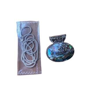 NEW Womens Silver Tone Ornate Abalone Pendant Necklace Iridescent Bohemian Uniqu